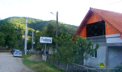 Fodora-Intrarea in localitate